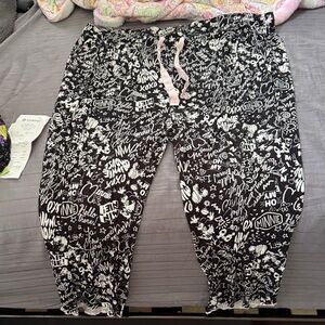 Black and White Minnie Mouse Graphic Print Pants